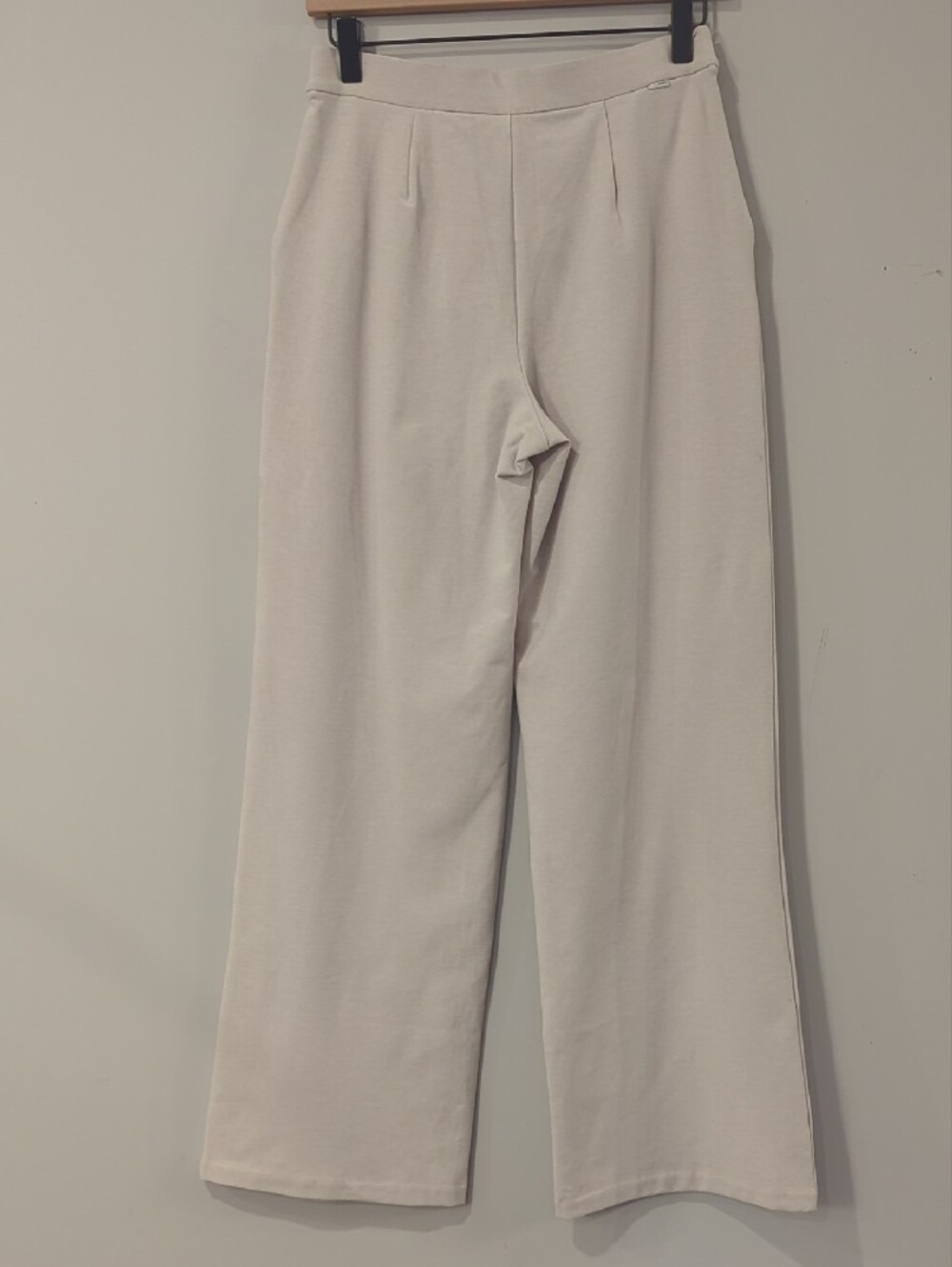 Vuori Elevation Trouser Ecru Heather size Small Wide Leg Pants - Picture 6 of 9